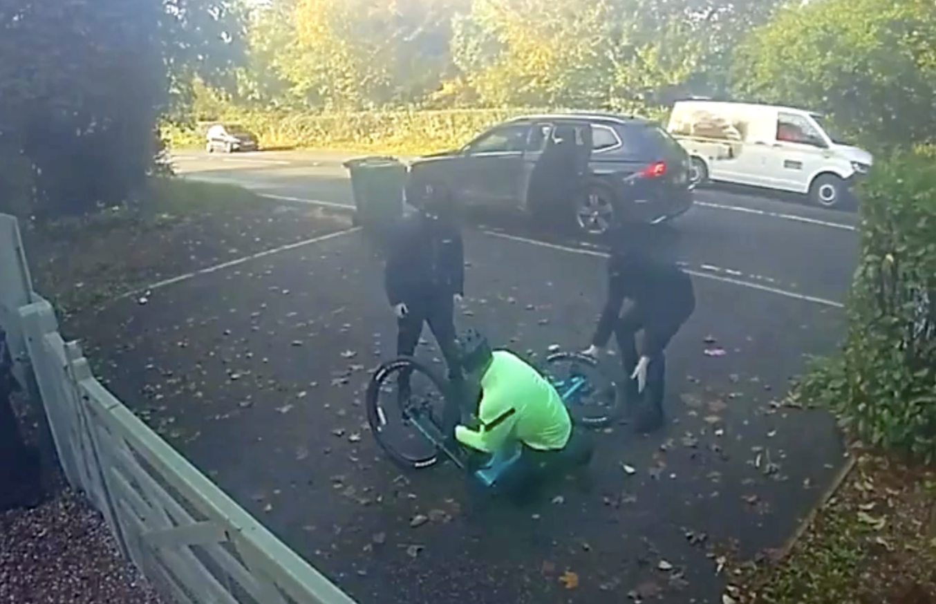 Cyclist forced off road in attempted robbery | B31 Voices
