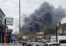 Firefighters tackle huge blaze at Kings Norton scrapyard